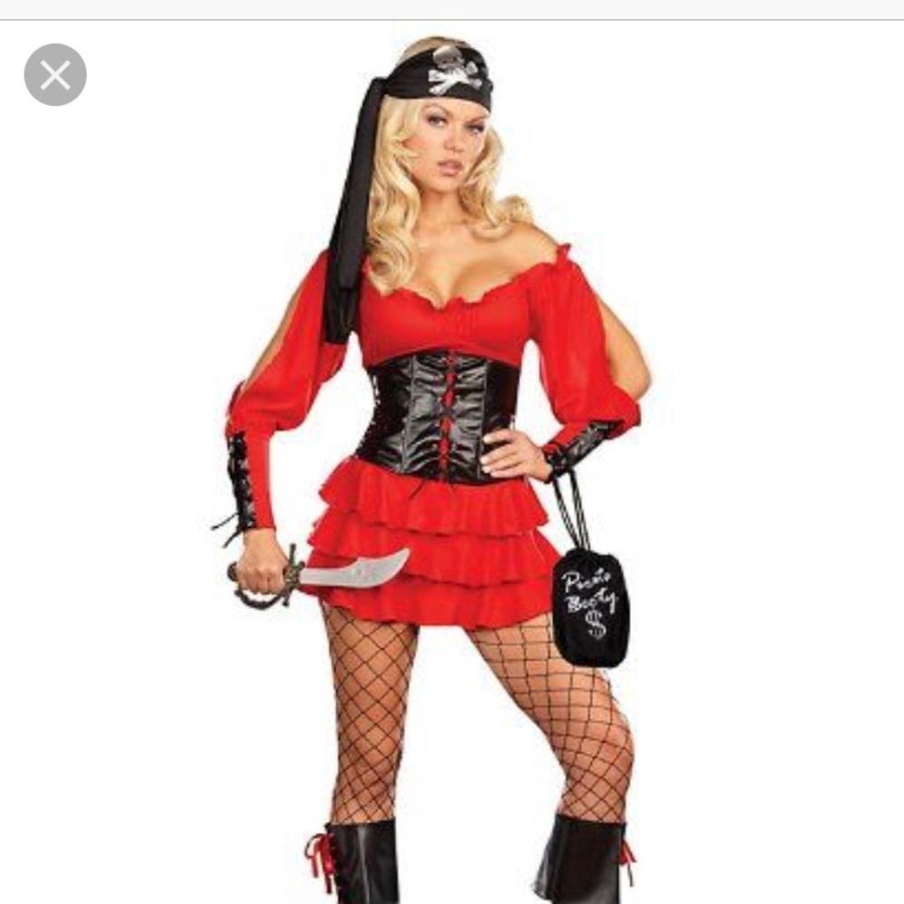 Women’s Pirate Halloween Costume